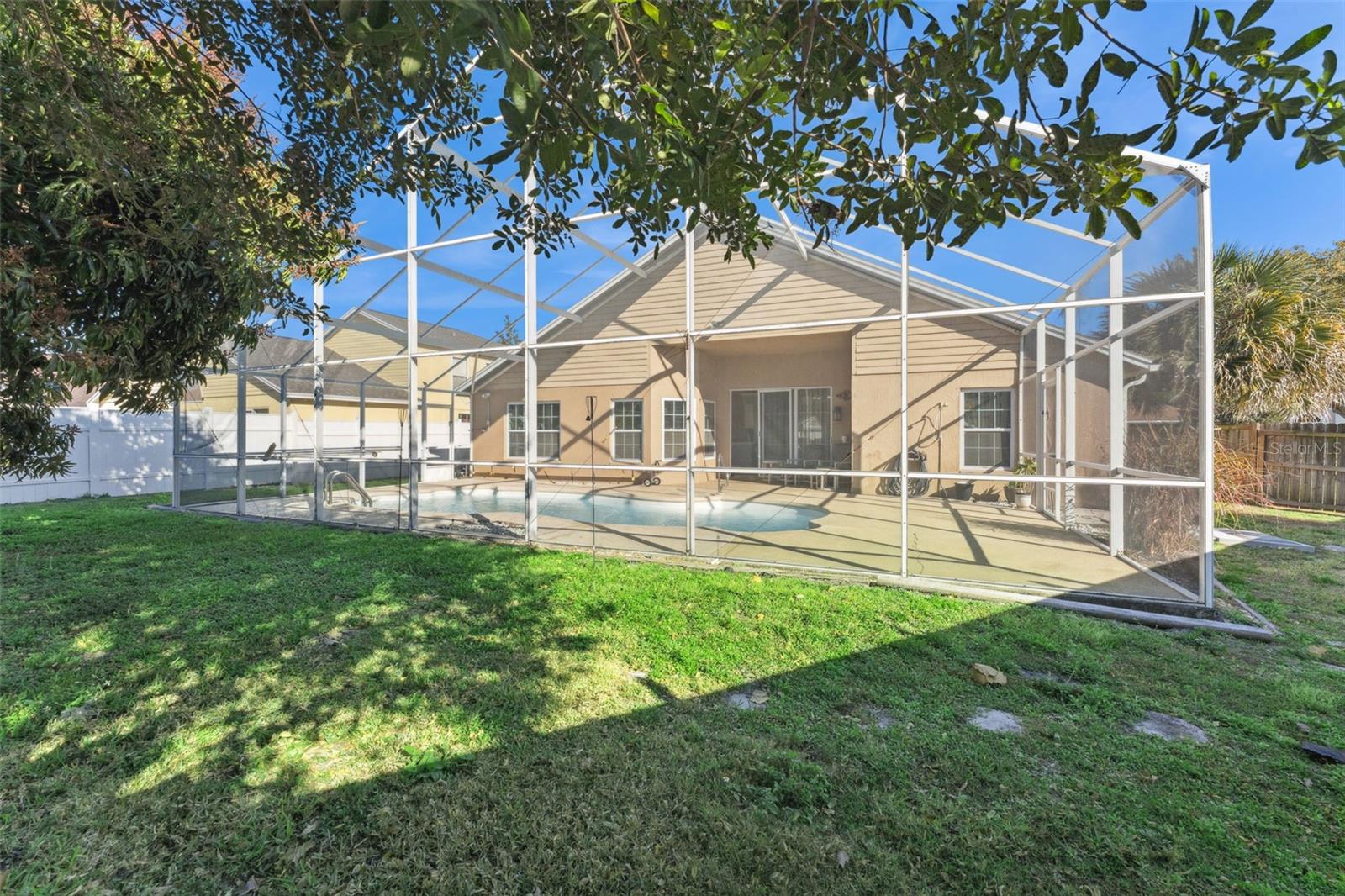 Image 31 of 32 For 11824 Hartfordshire Way