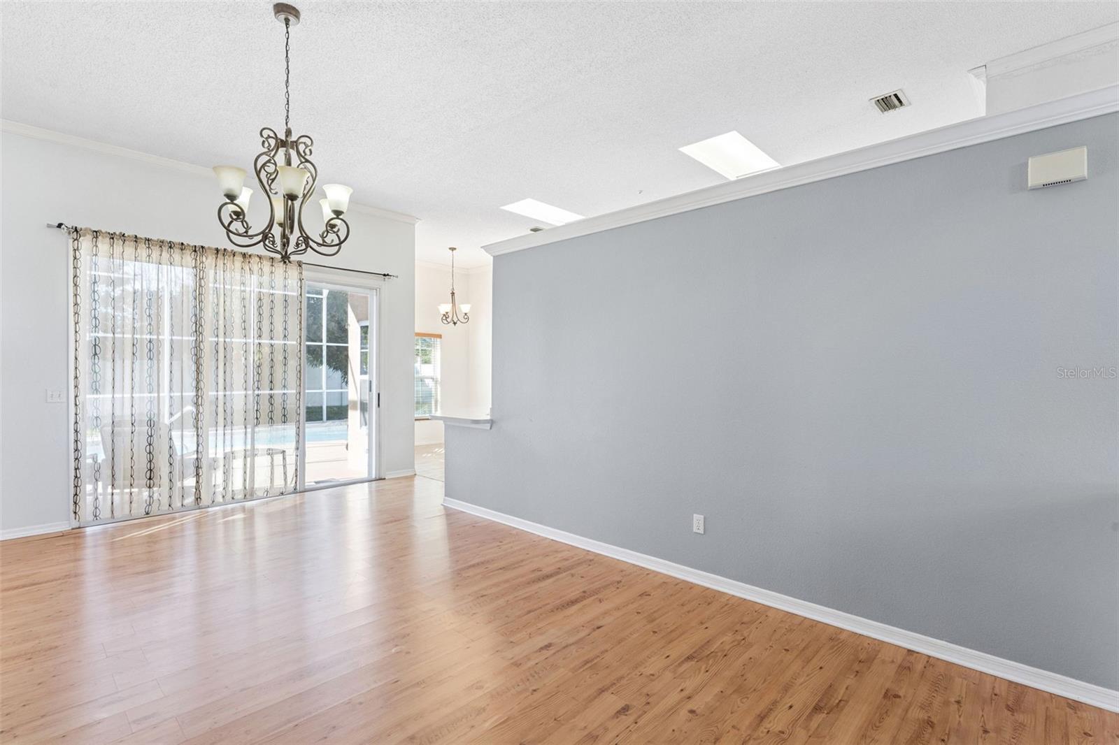 Image 7 of 32 For 11824 Hartfordshire Way