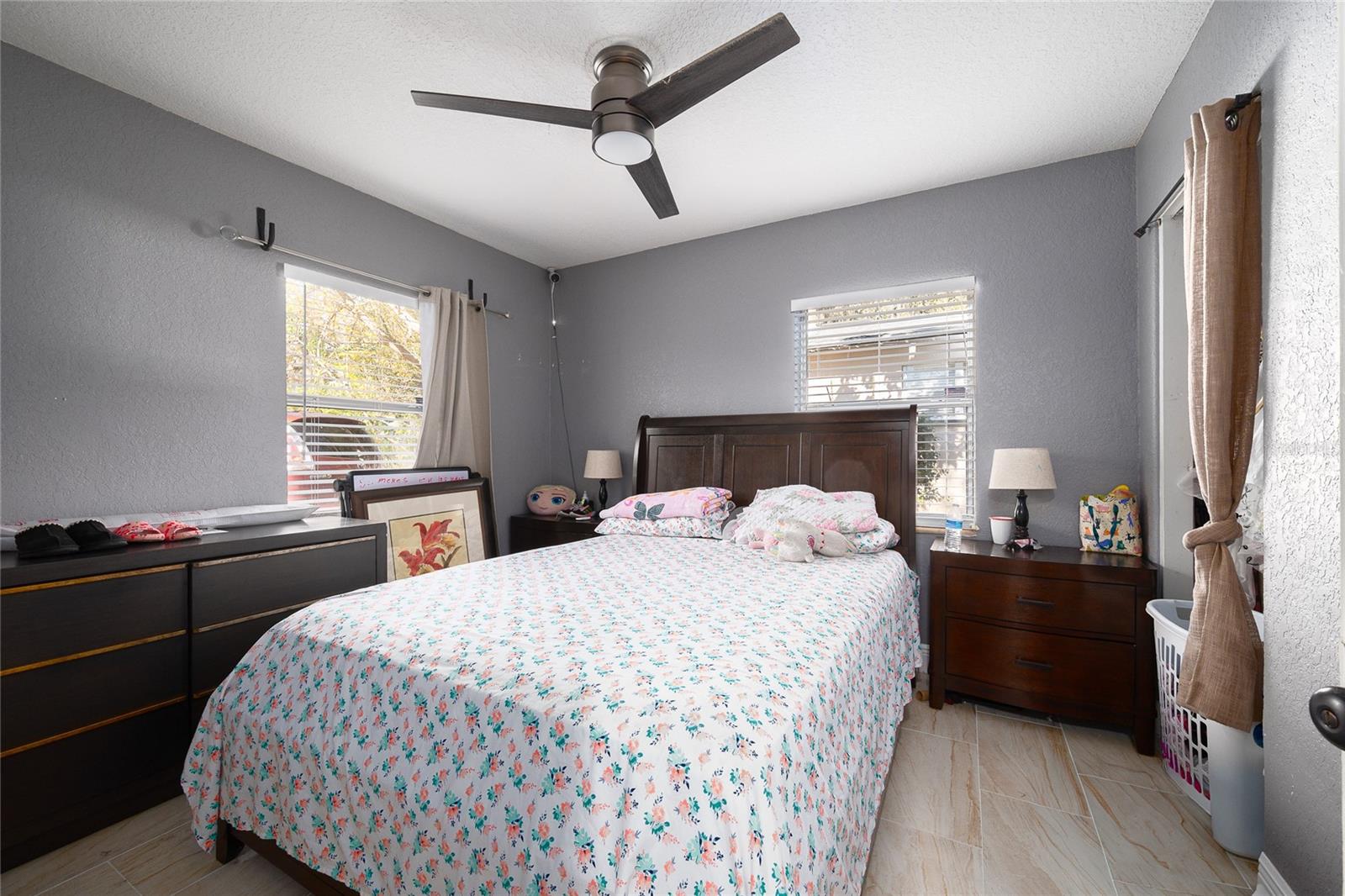 Image 17 of 30 For 1144 Hardy Avenue