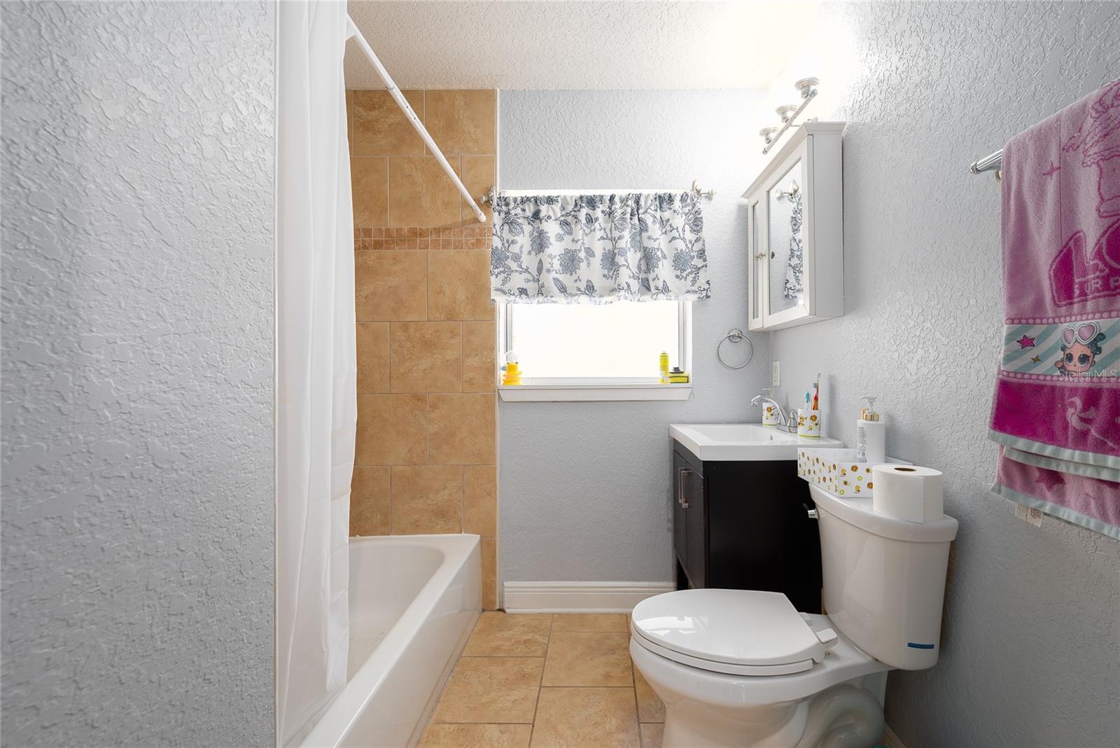 Image 20 of 30 For 1144 Hardy Avenue