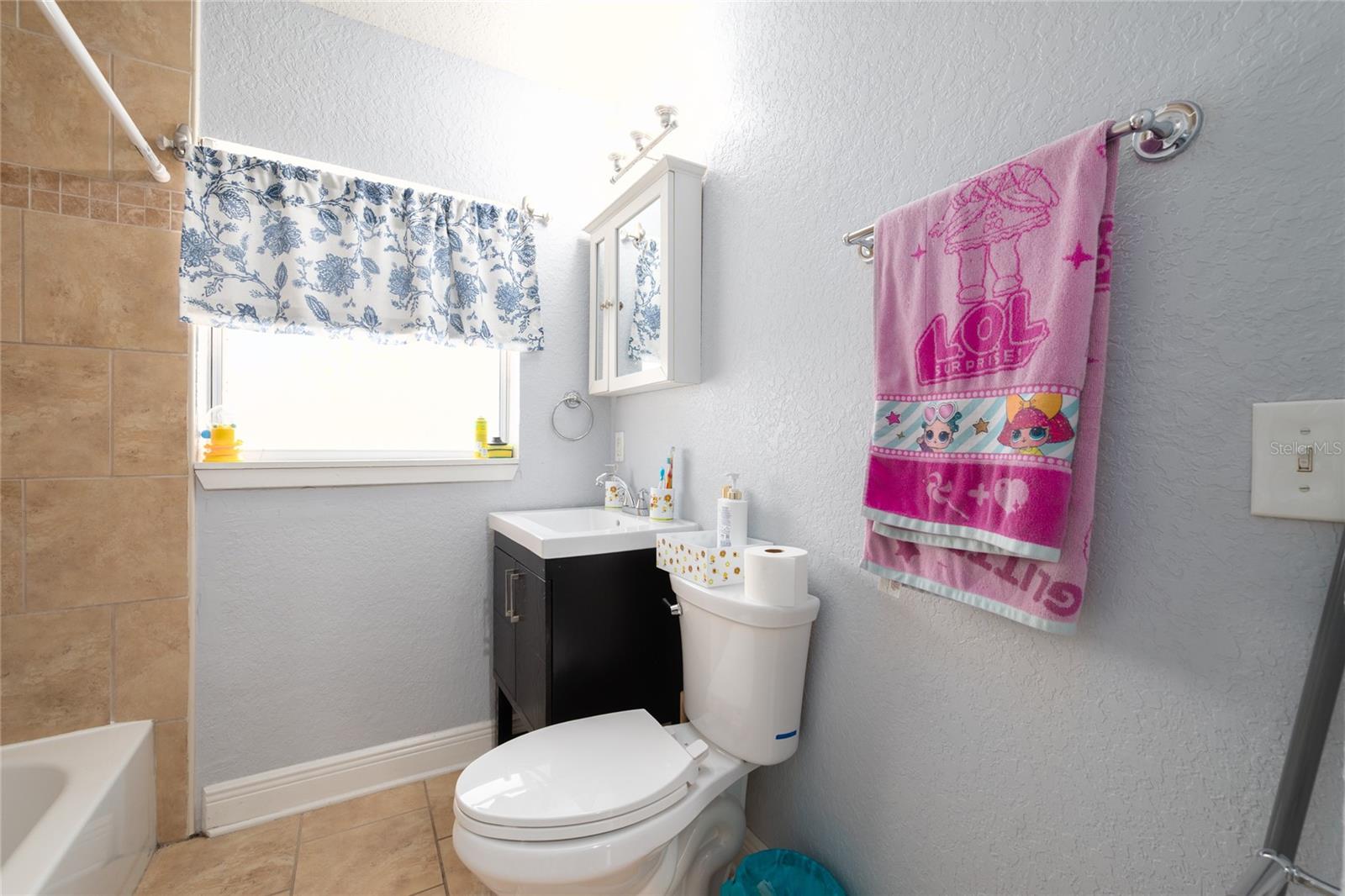 Image 21 of 30 For 1144 Hardy Avenue