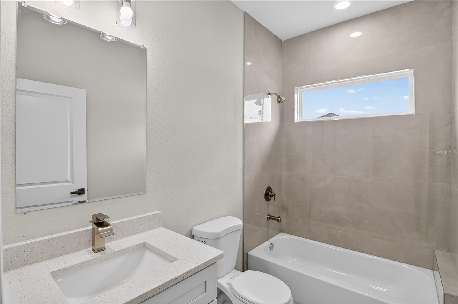 Image 15 of 23 For 15742 37th Circle