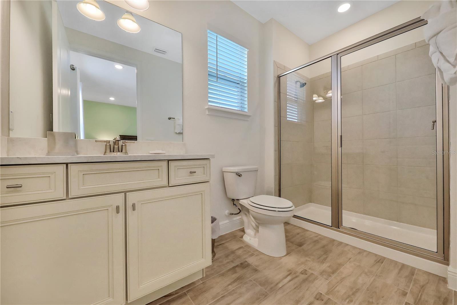 Image 24 of 74 For 8049 Lost Shaker Lane