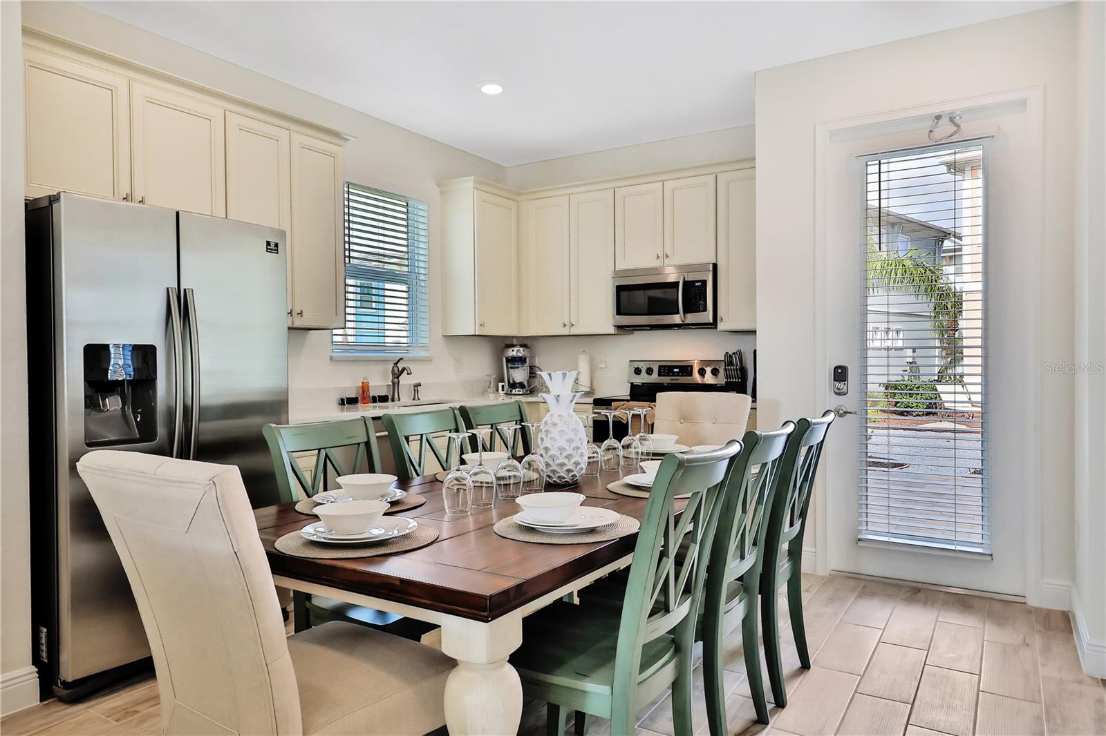 Image 6 of 74 For 8049 Lost Shaker Lane