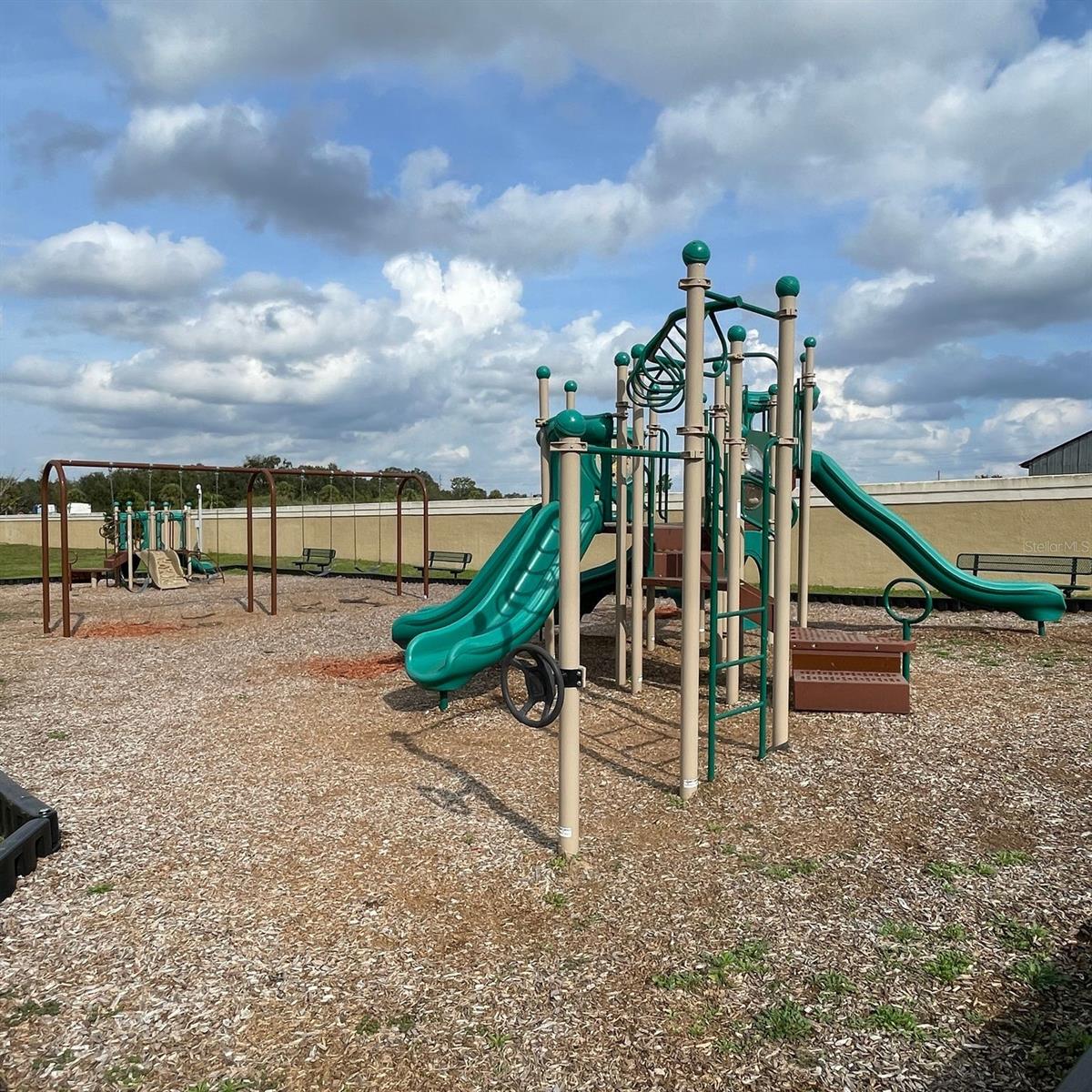 Image 15 of 17 For 501 Coconut Palm Way Lockout