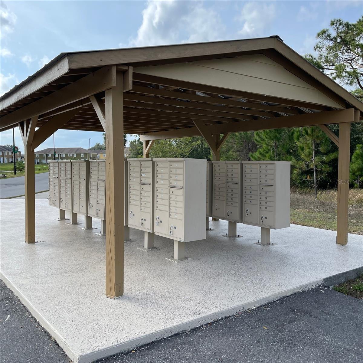 Image 17 of 17 For 501 Coconut Palm Way Lockout