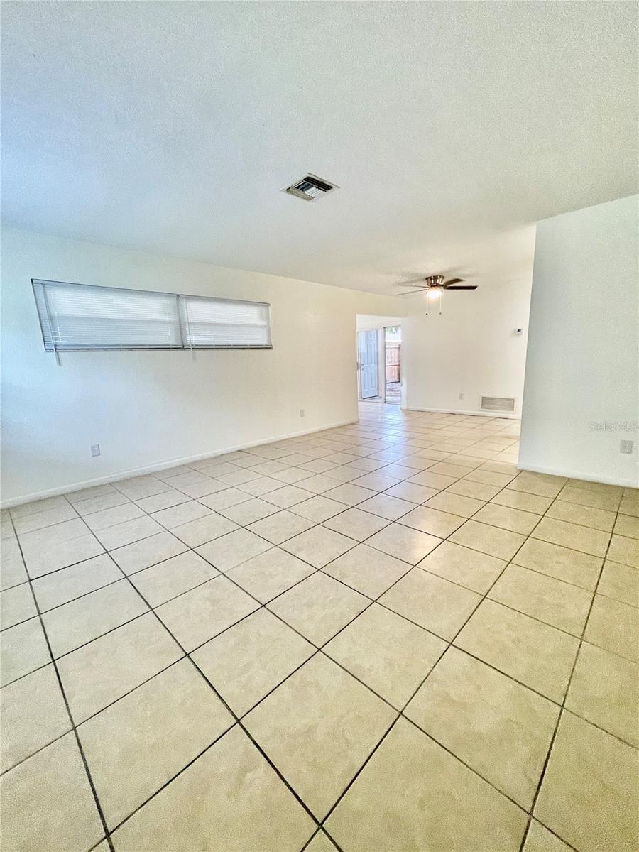 Image 17 of 19 For 211 Stefanik Road