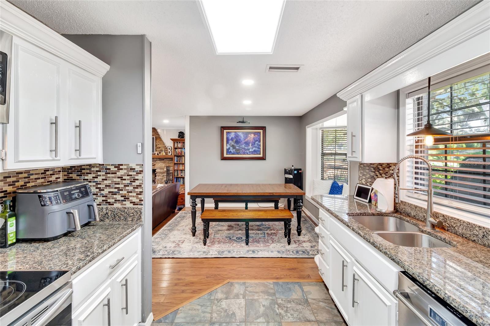 Image 20 of 43 For 33301 Coventry Drive