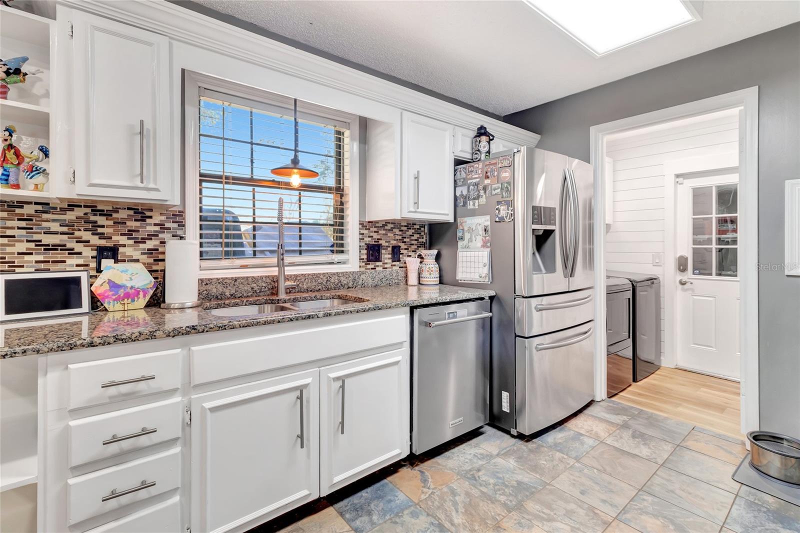 Image 21 of 43 For 33301 Coventry Drive