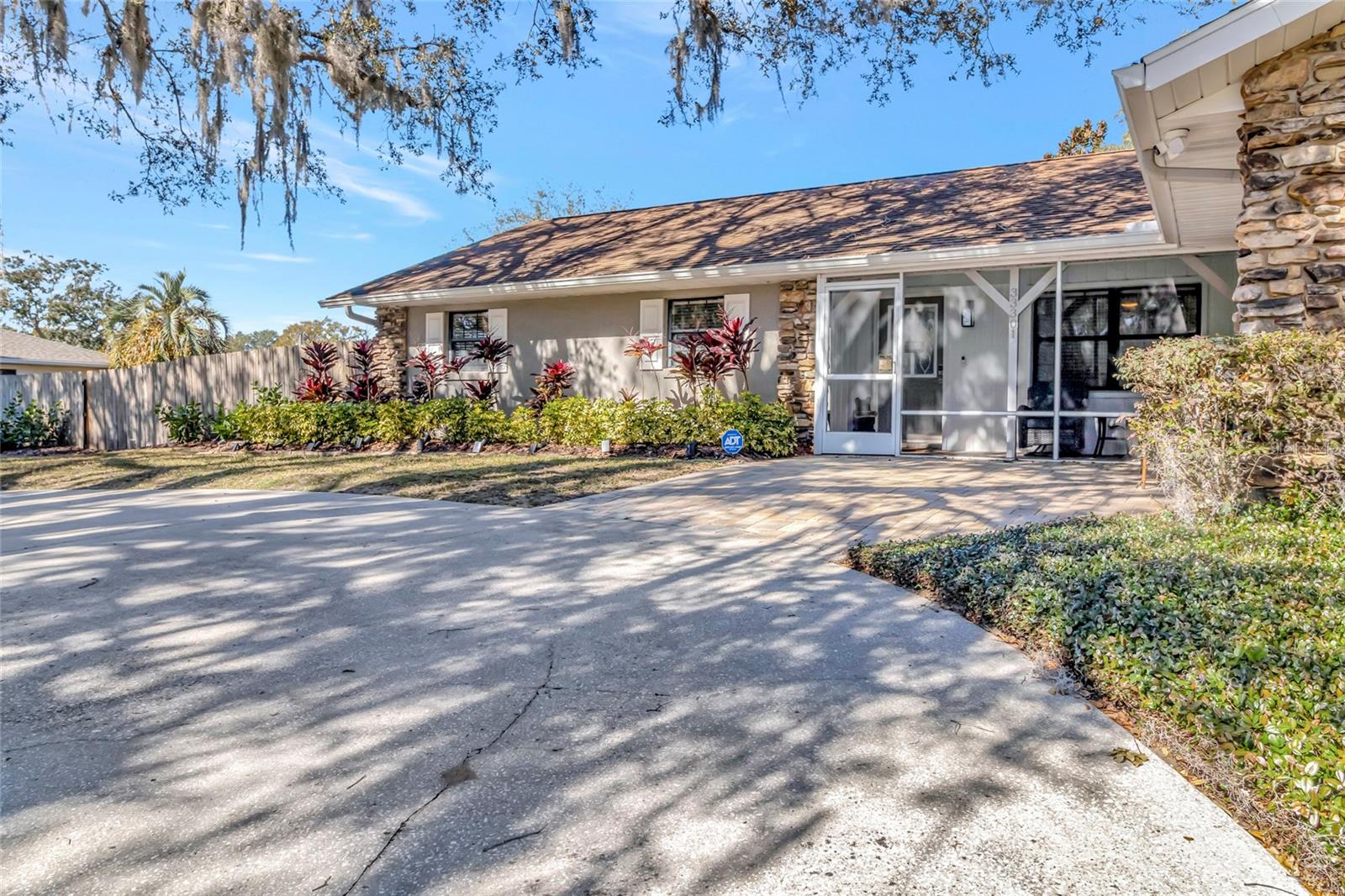 Image 3 of 43 For 33301 Coventry Drive