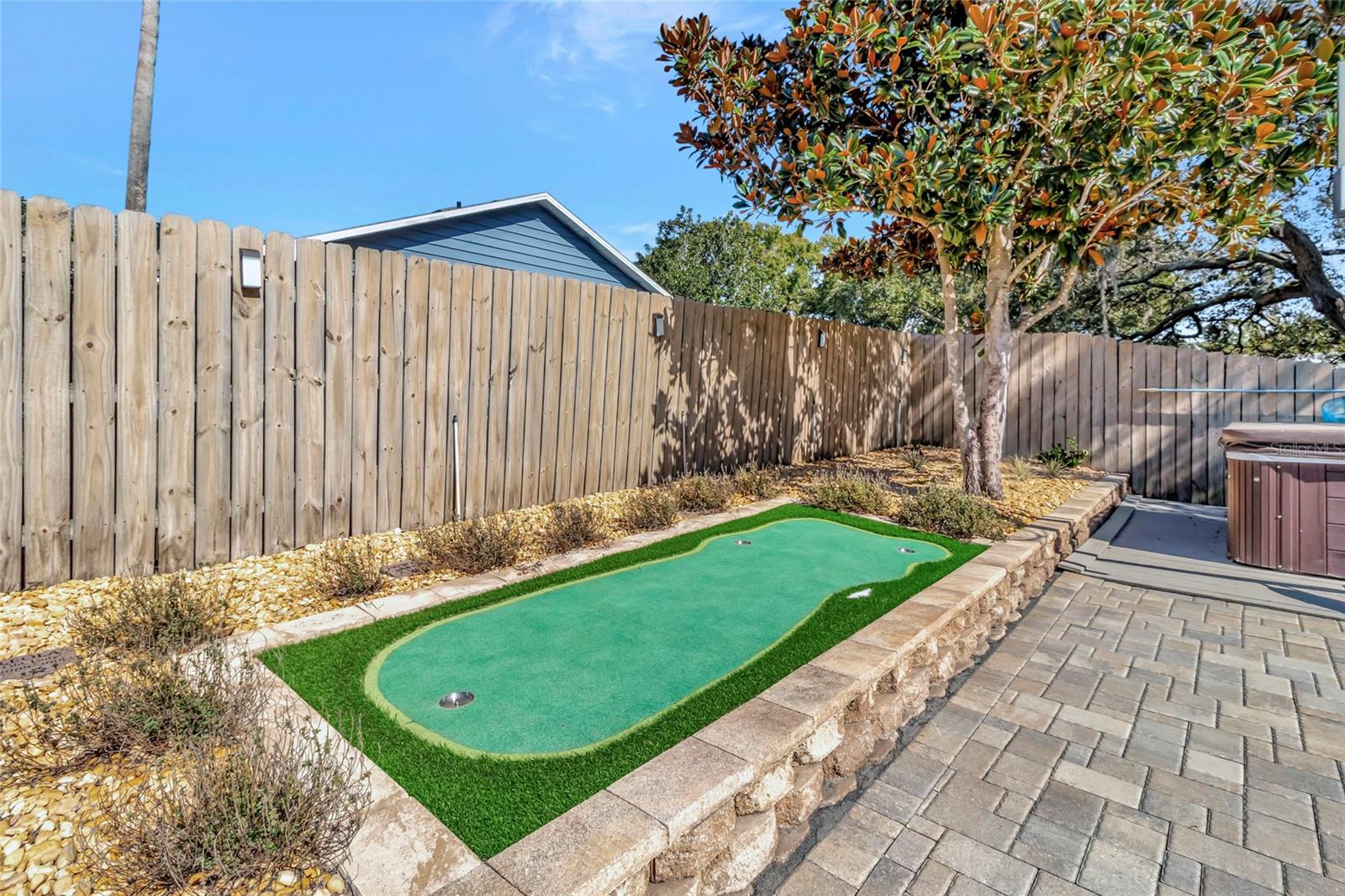 Image 37 of 43 For 33301 Coventry Drive