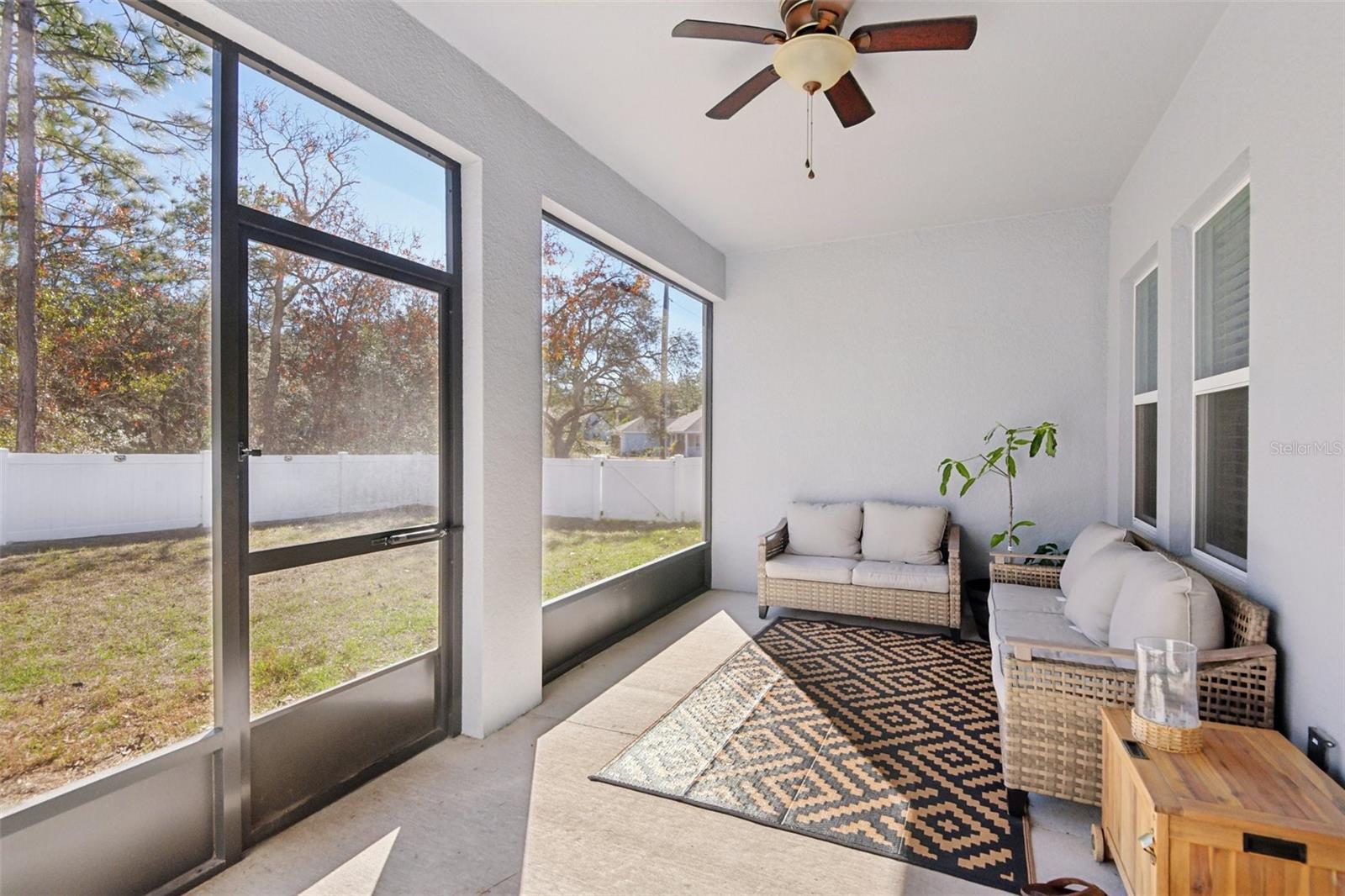 Image 26 of 37 For 21 Mayten Court N