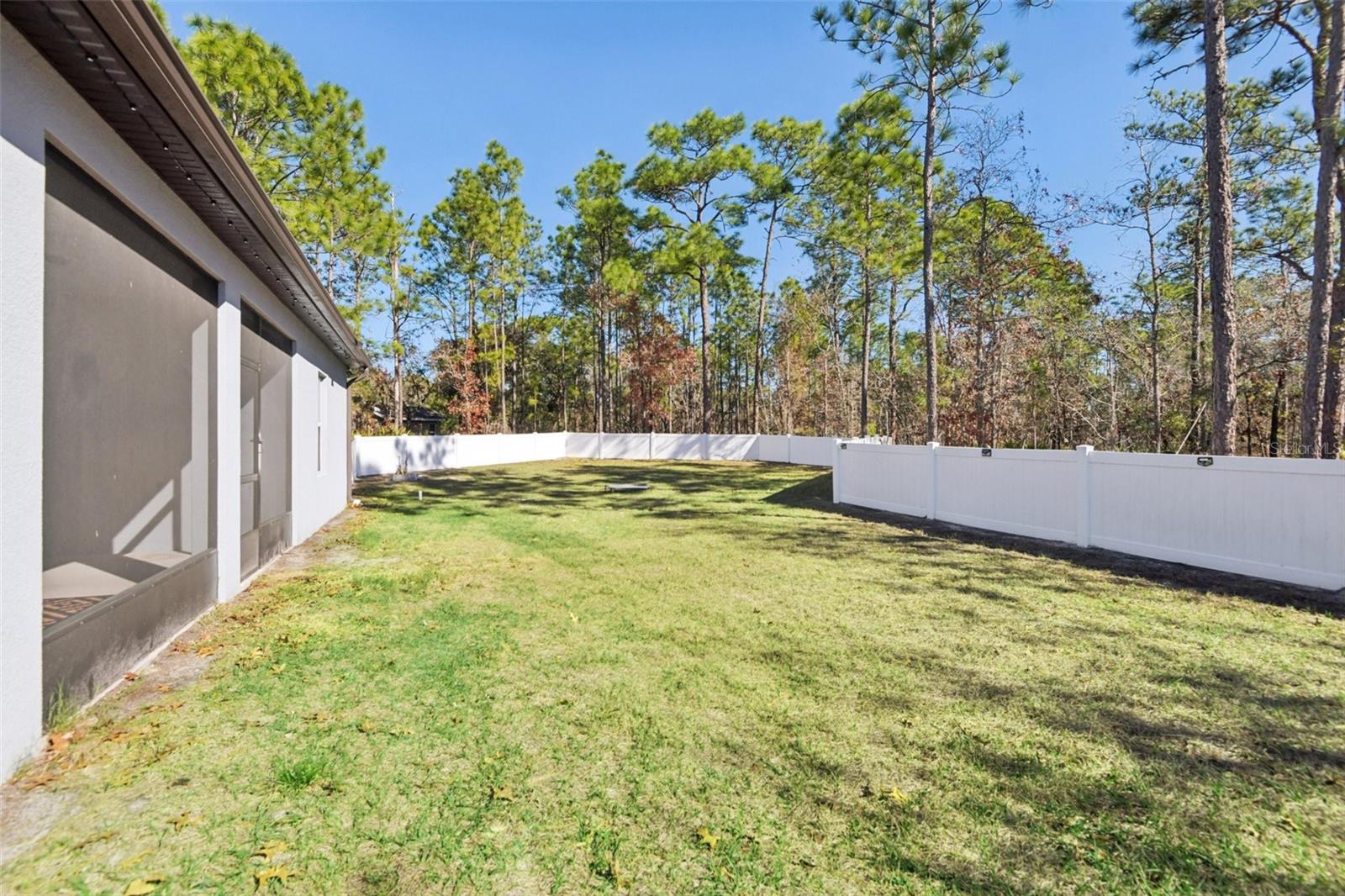 Image 28 of 37 For 21 Mayten Court N