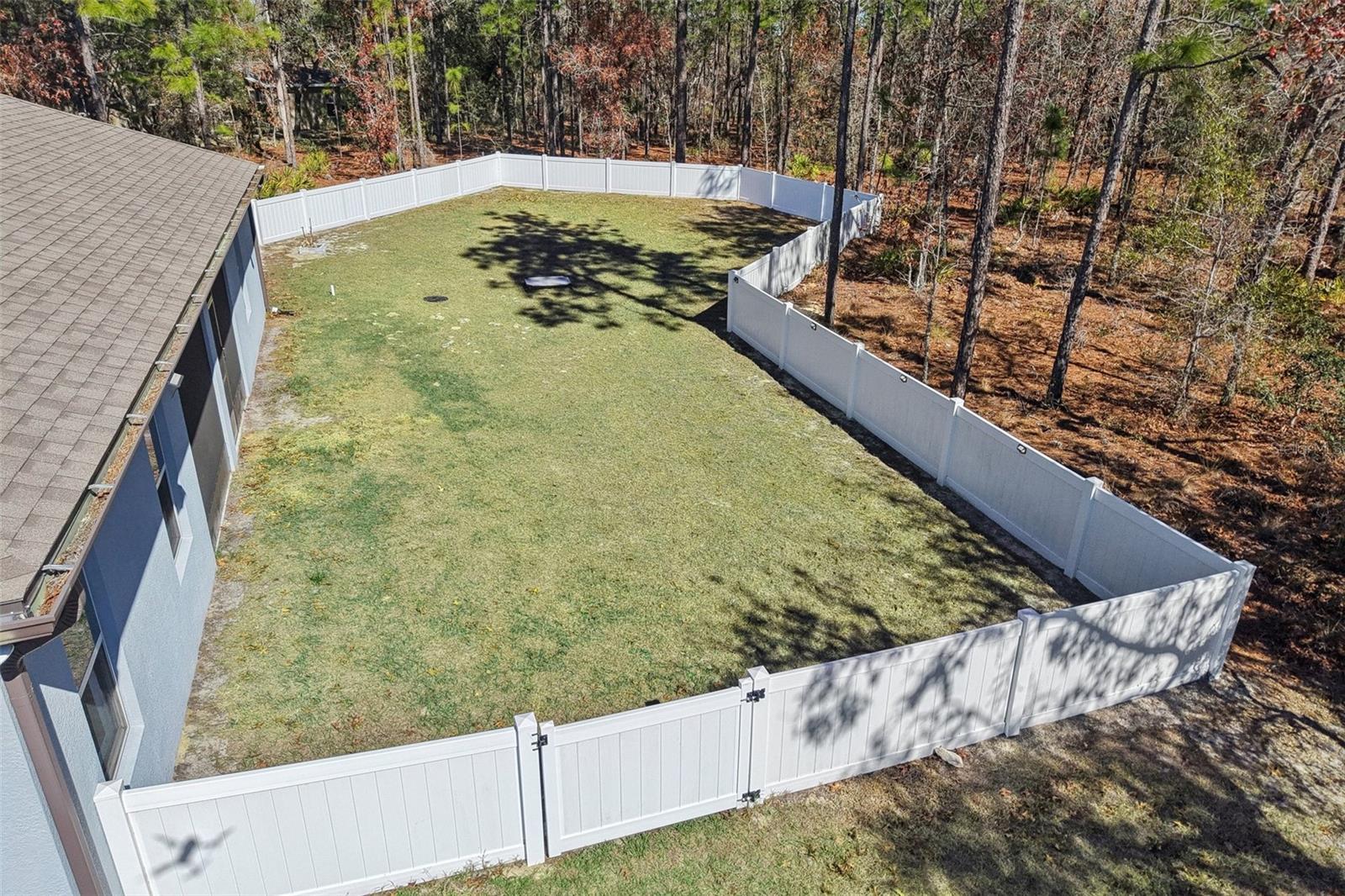 Image 36 of 37 For 21 Mayten Court N