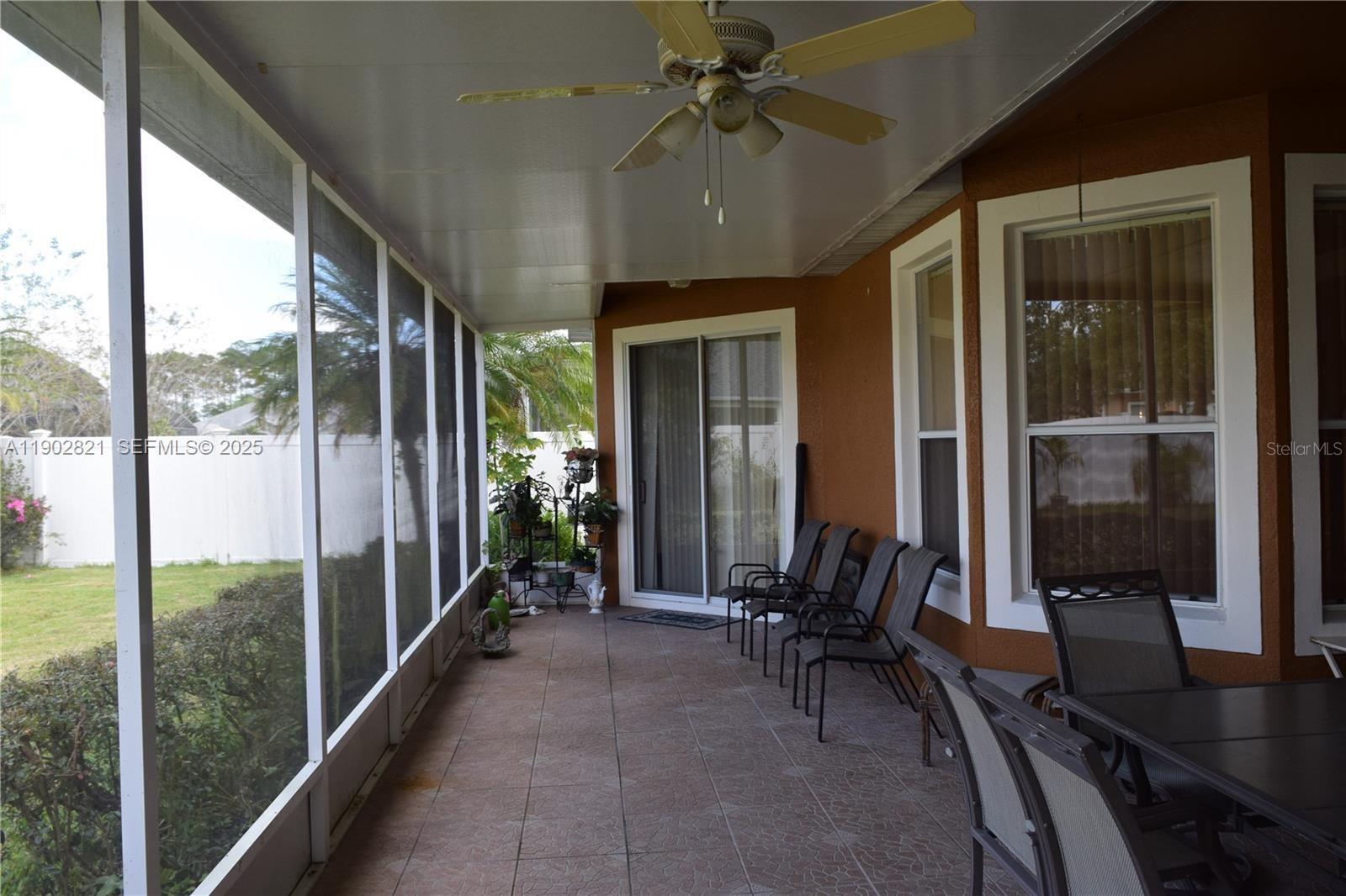 Image 14 of 20 For 18081 Thornhill Grand Circle