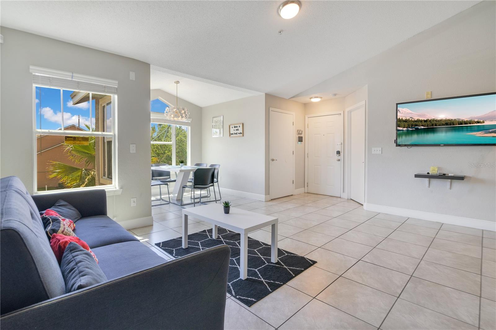 Image 5 of 33 For 4103 Tropical Isle Boulevard 132