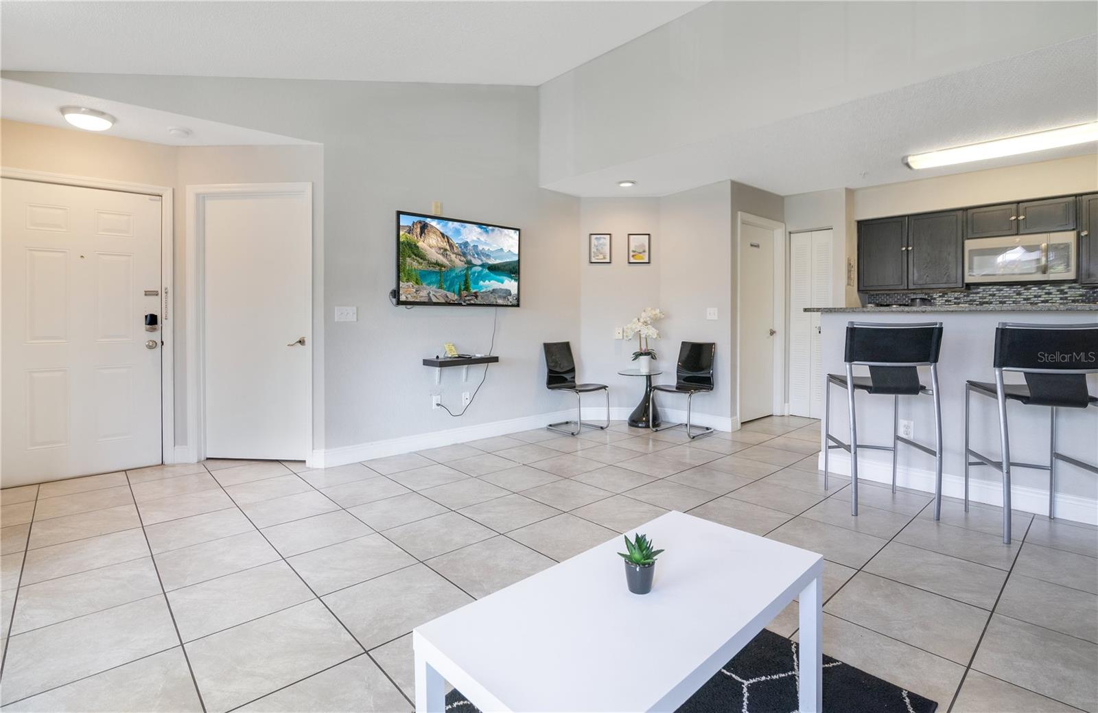 Image 6 of 33 For 4103 Tropical Isle Boulevard 132