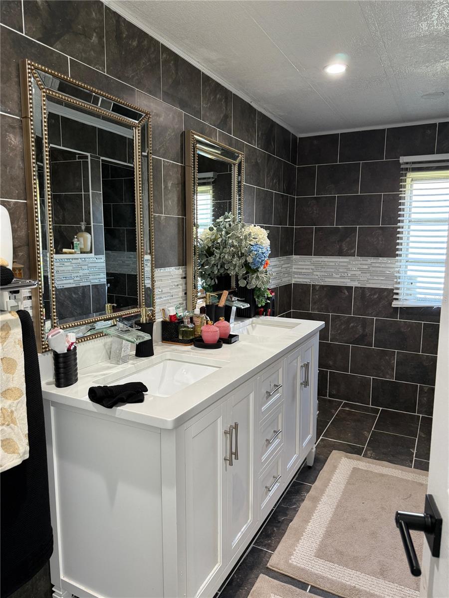 Image 12 of 18 For 1701 Stanwick Court