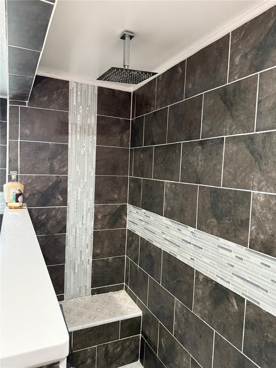 Image 15 of 18 For 1701 Stanwick Court