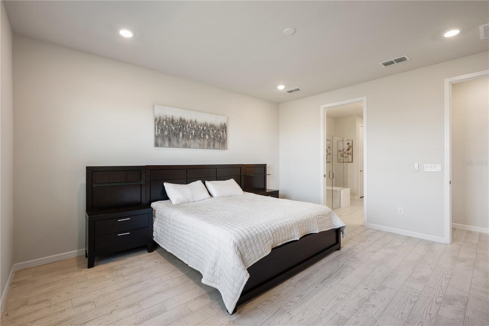 Image 15 of 38 For 13355 Panama Beach Court