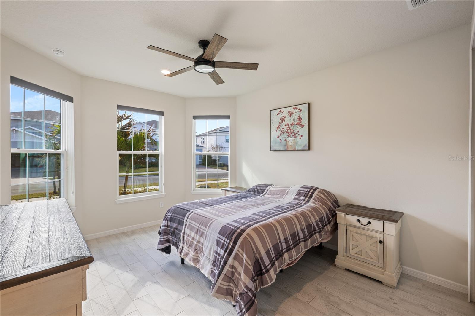 Image 21 of 38 For 13355 Panama Beach Court