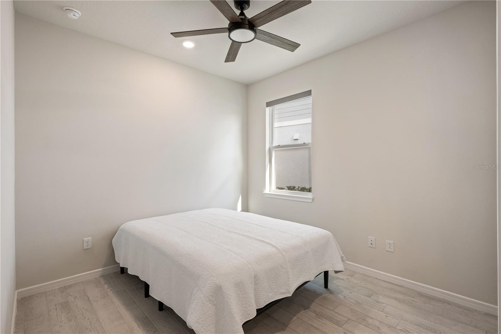 Image 23 of 38 For 13355 Panama Beach Court