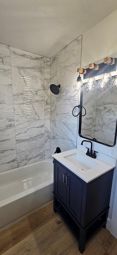 Image 16 of 24 For 410 Oxalis Avenue