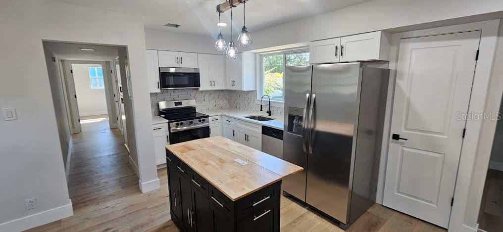 Image 8 of 24 For 410 Oxalis Avenue