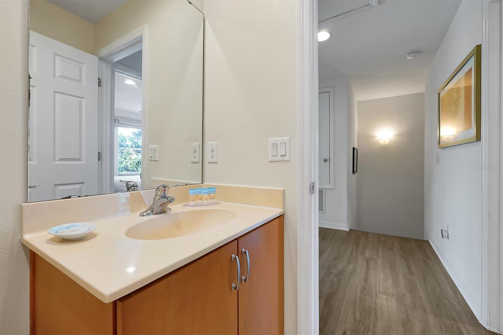 Image 31 of 62 For 3011 Red Ginger Road