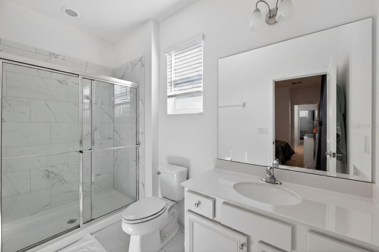 Image 24 of 37 For 4577 Cabello Loop