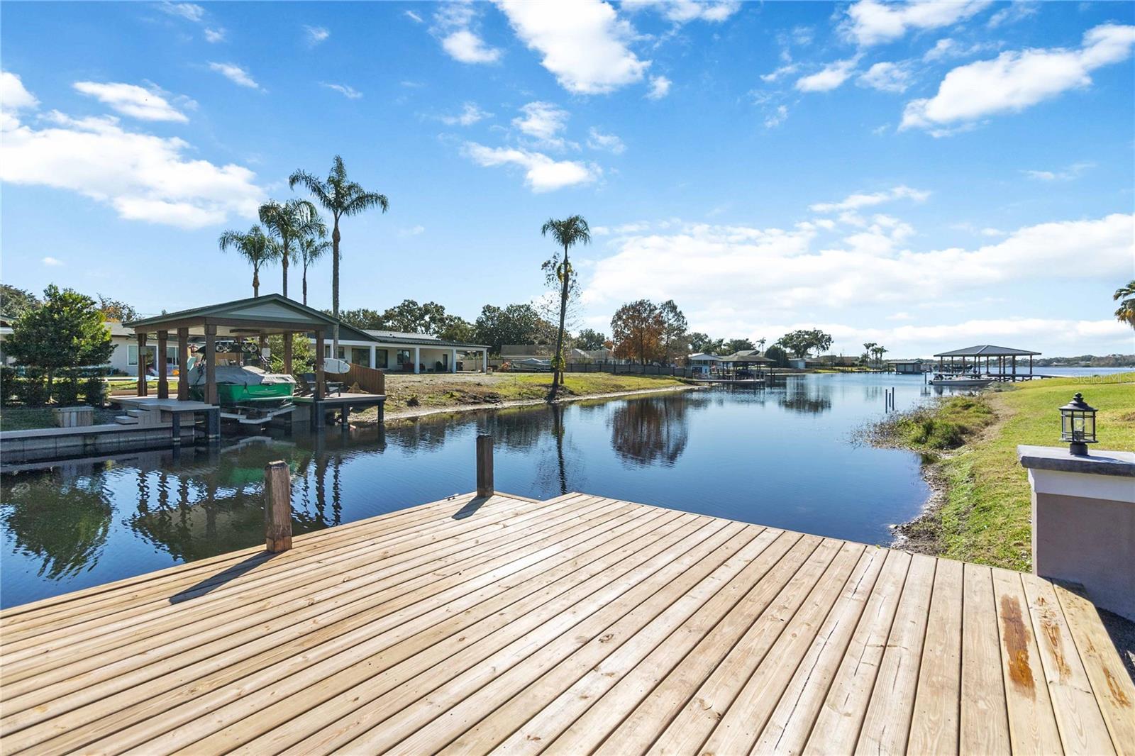 Image 51 of 75 For 3911 Venice Drive