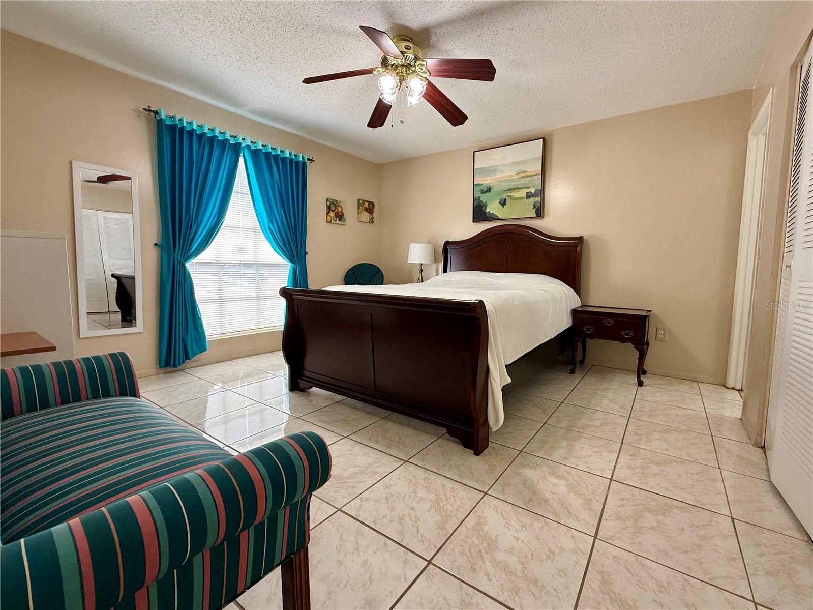 Image 19 of 36 For 13508 Santa Rosa Avenue