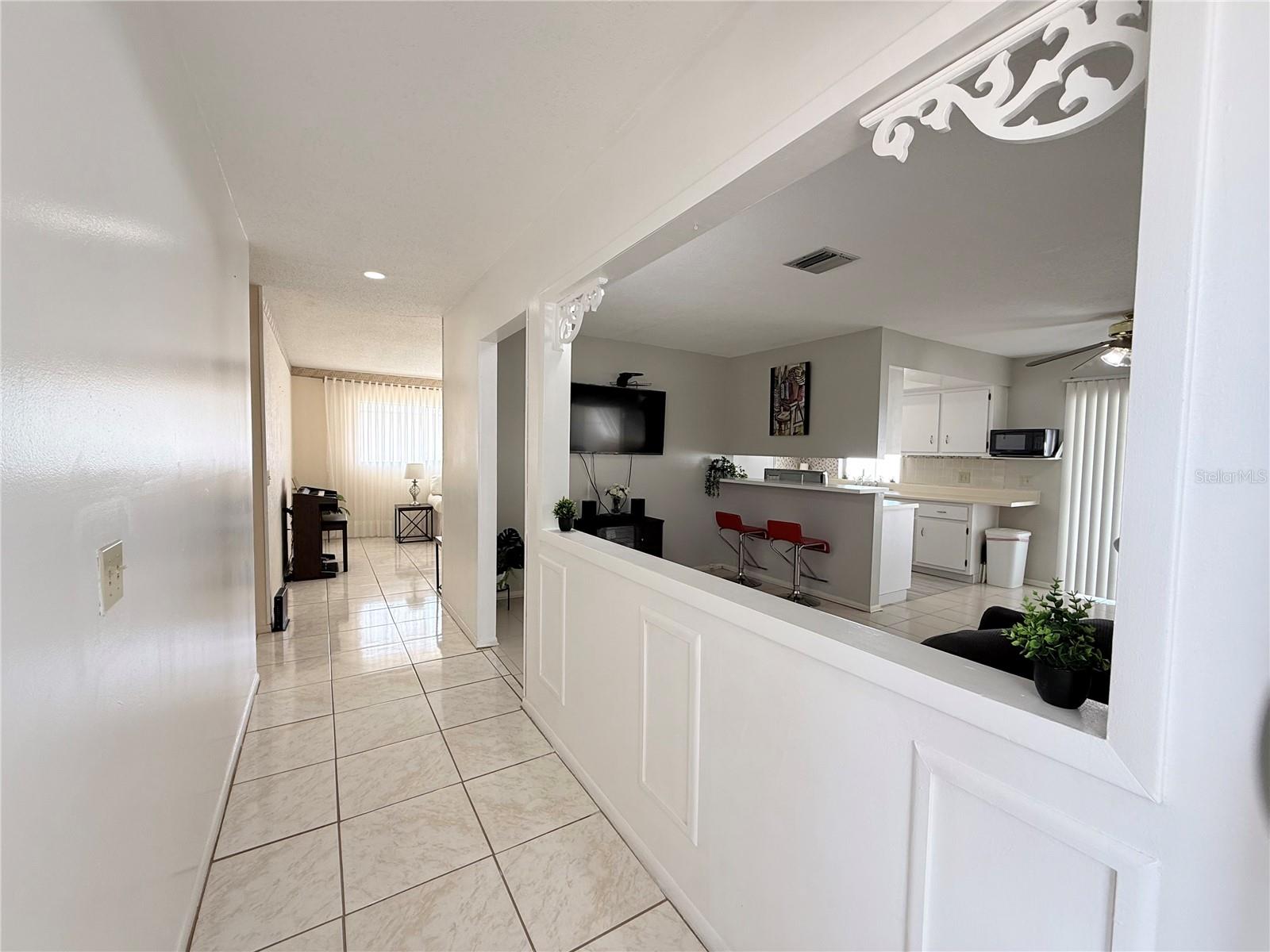 Image 6 of 36 For 13508 Santa Rosa Avenue