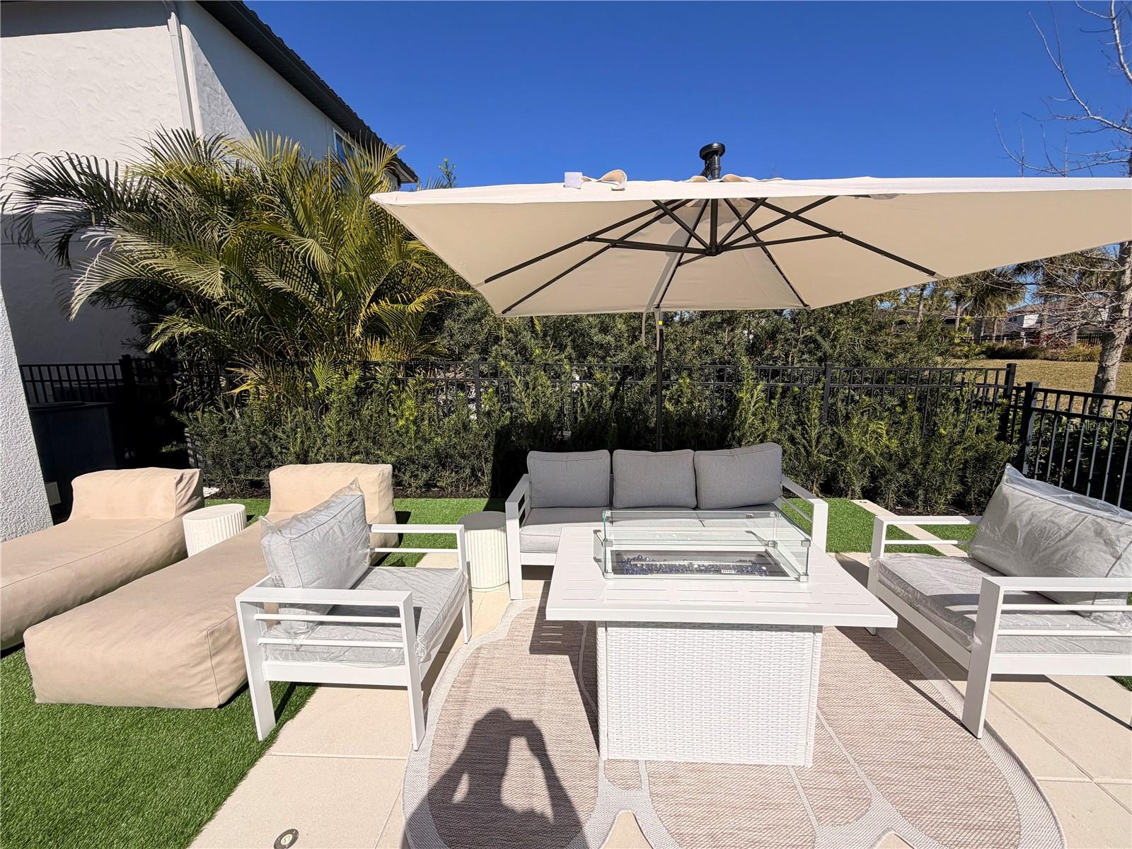 Image 33 of 67 For 12779 Westside Village Loop