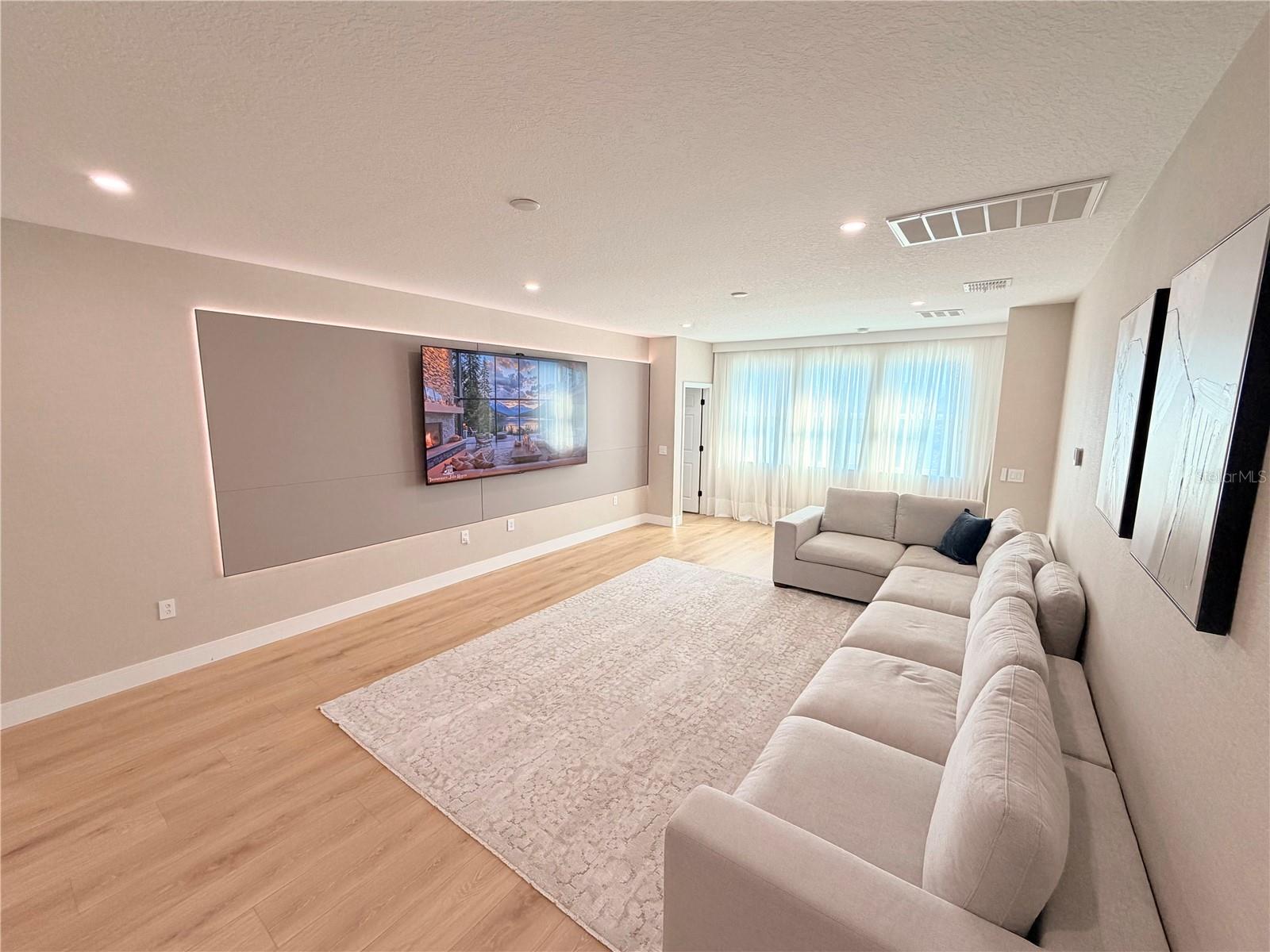 Image 43 of 67 For 12779 Westside Village Loop