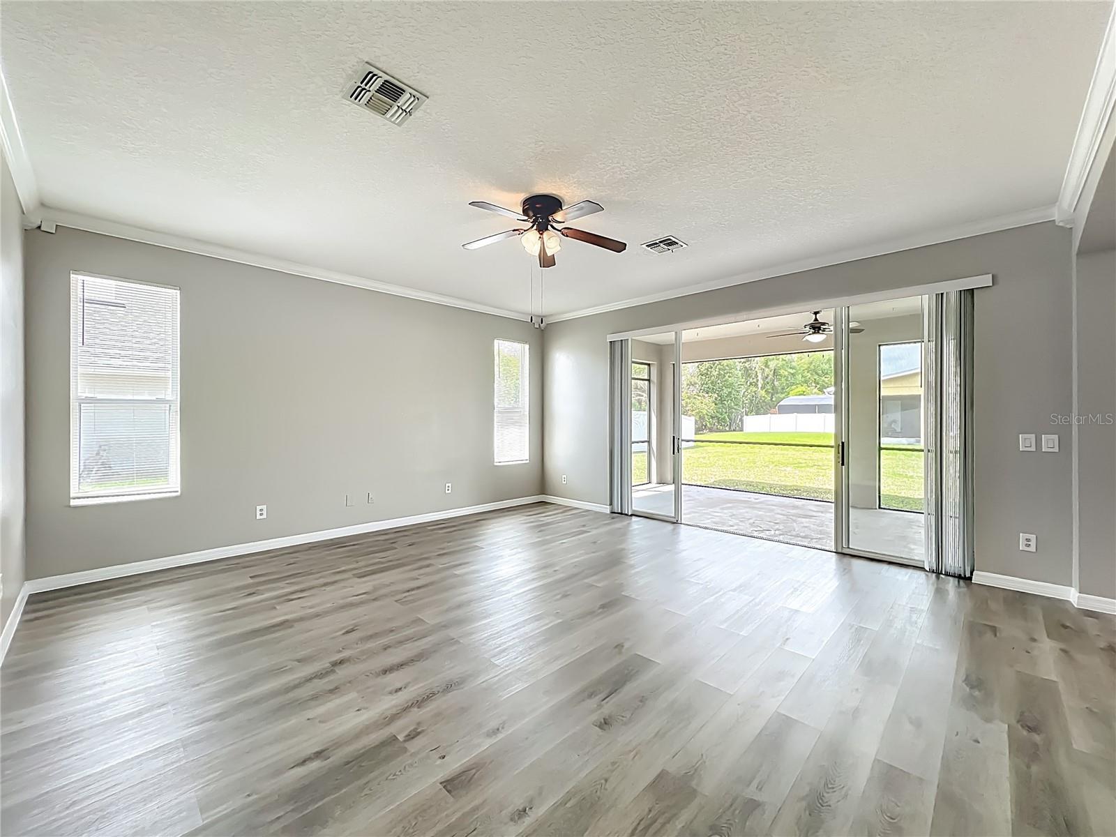 Image 37 of 98 For 2600 Lutza Way