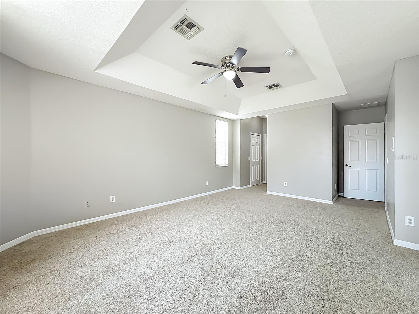 Image 44 of 98 For 2600 Lutza Way