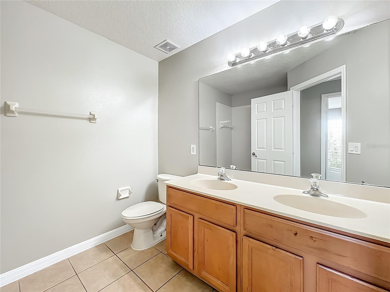 Image 63 of 98 For 2600 Lutza Way