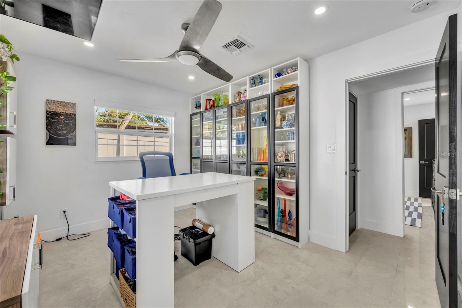 Image 22 of 37 For 5233 Lake Howell Road