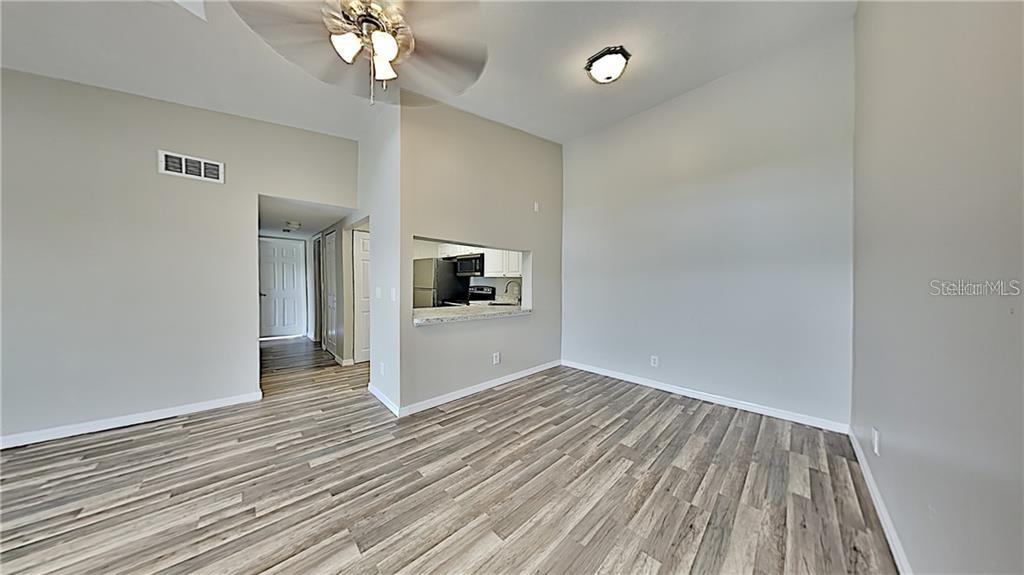 Image 5 of 14 For 1631 Pine Ridge Circle 1631