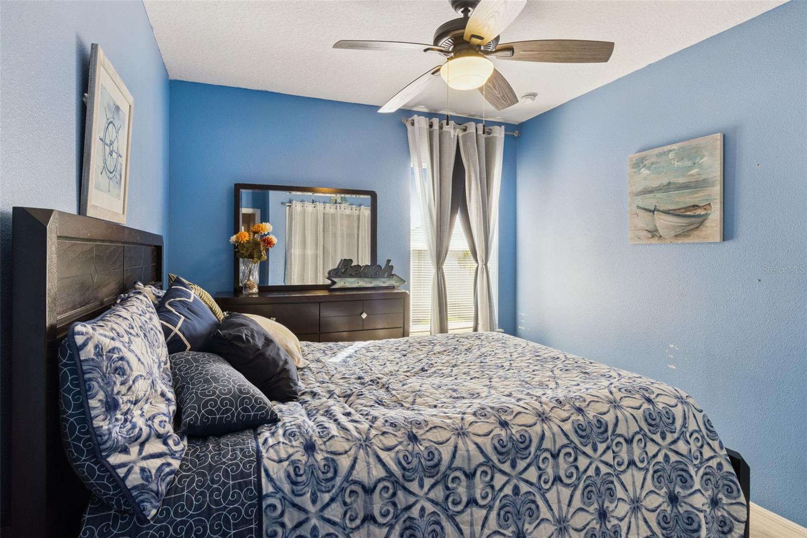 Image 19 of 25 For 4813 Ashurst Street