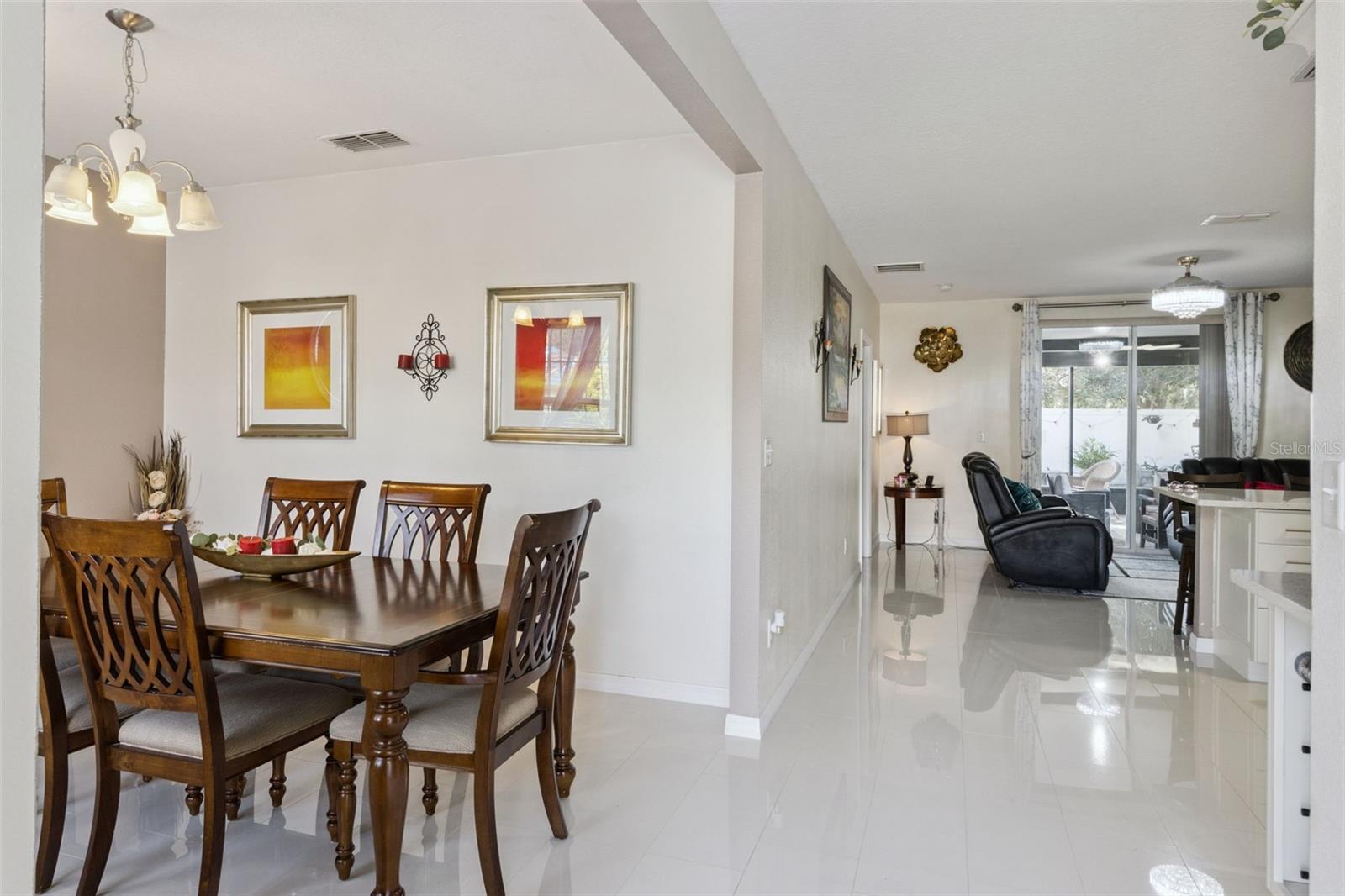 Image 4 of 25 For 4813 Ashurst Street