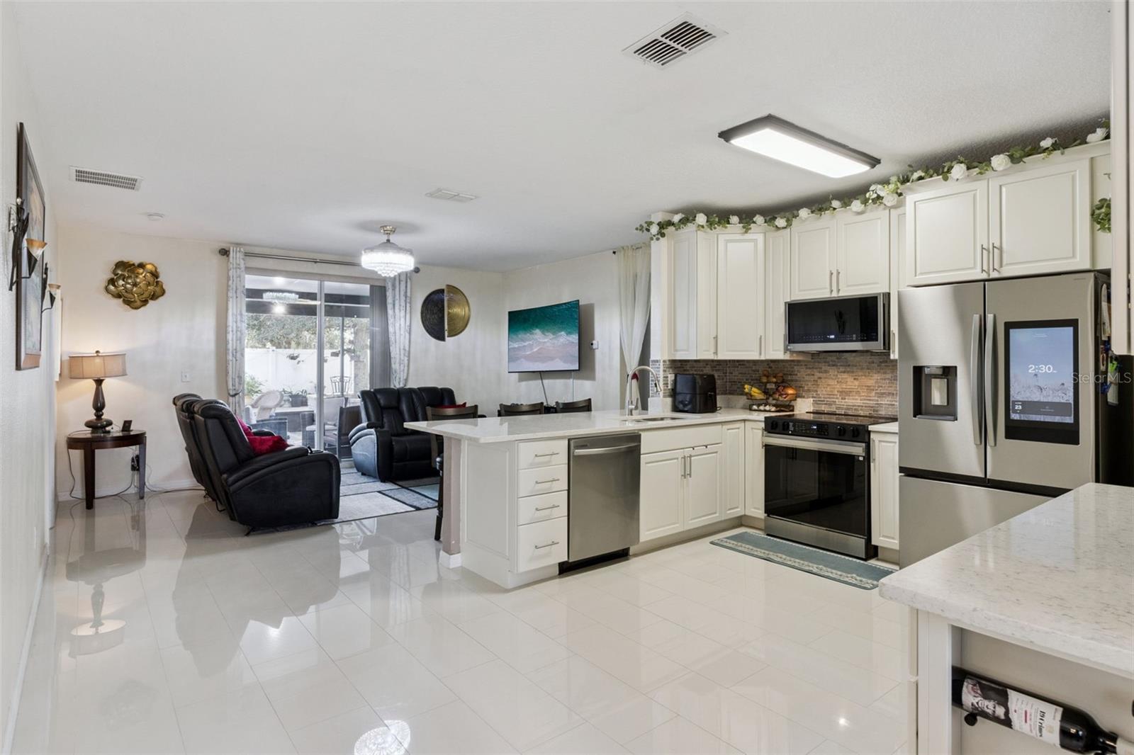 Image 7 of 25 For 4813 Ashurst Street