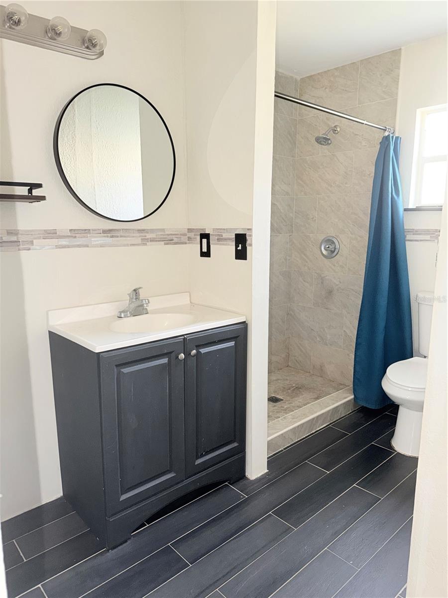 Image 10 of 19 For 878 Killearn Boulevard