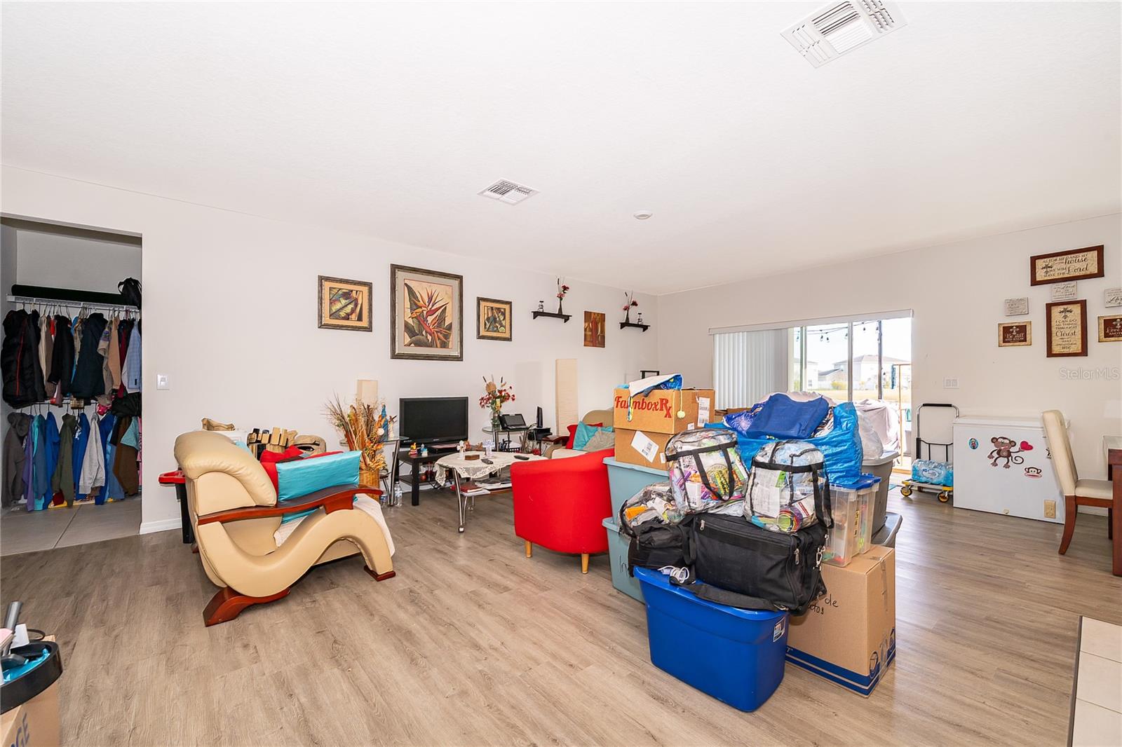 Image 4 of 30 For 404 Quarry Rock Circle