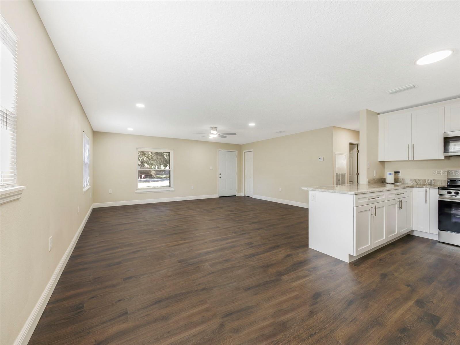 Image 6 of 25 For 31314 Deal Drive