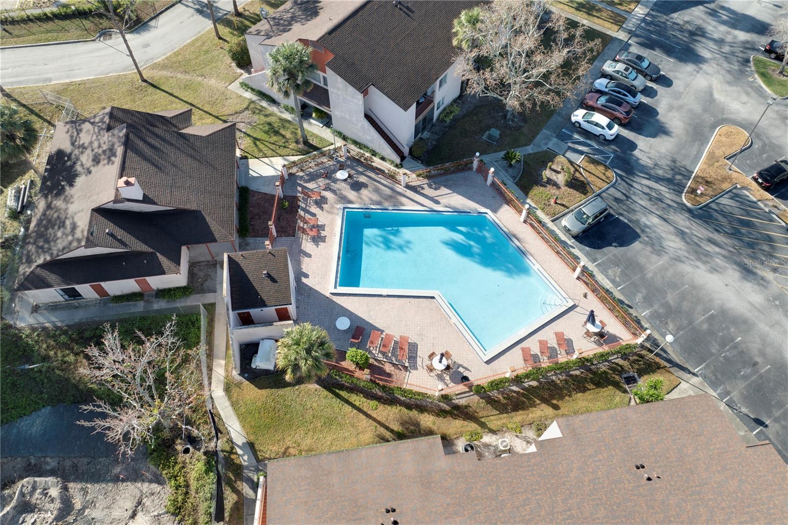 Image 15 of 19 For 2512 Lemon Tree Lane C