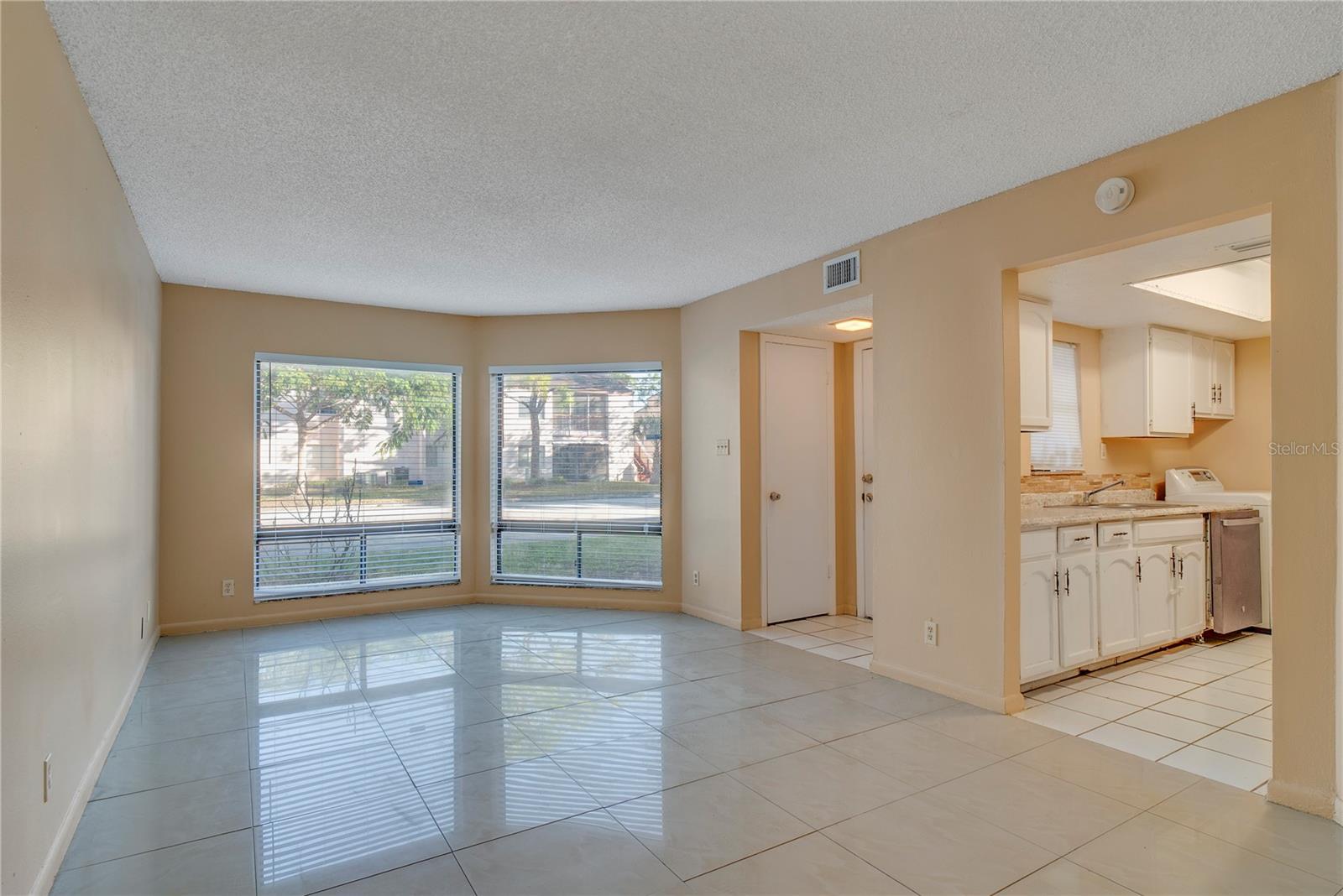 Image 4 of 19 For 2512 Lemon Tree Lane C