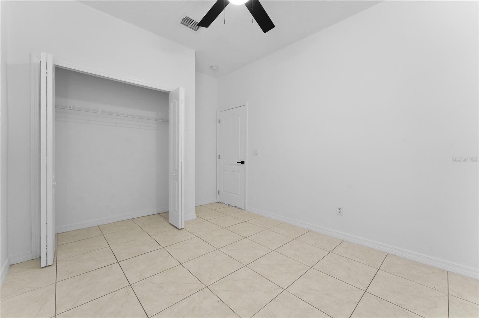 Image 17 of 28 For 4932 Olde Kerry Drive