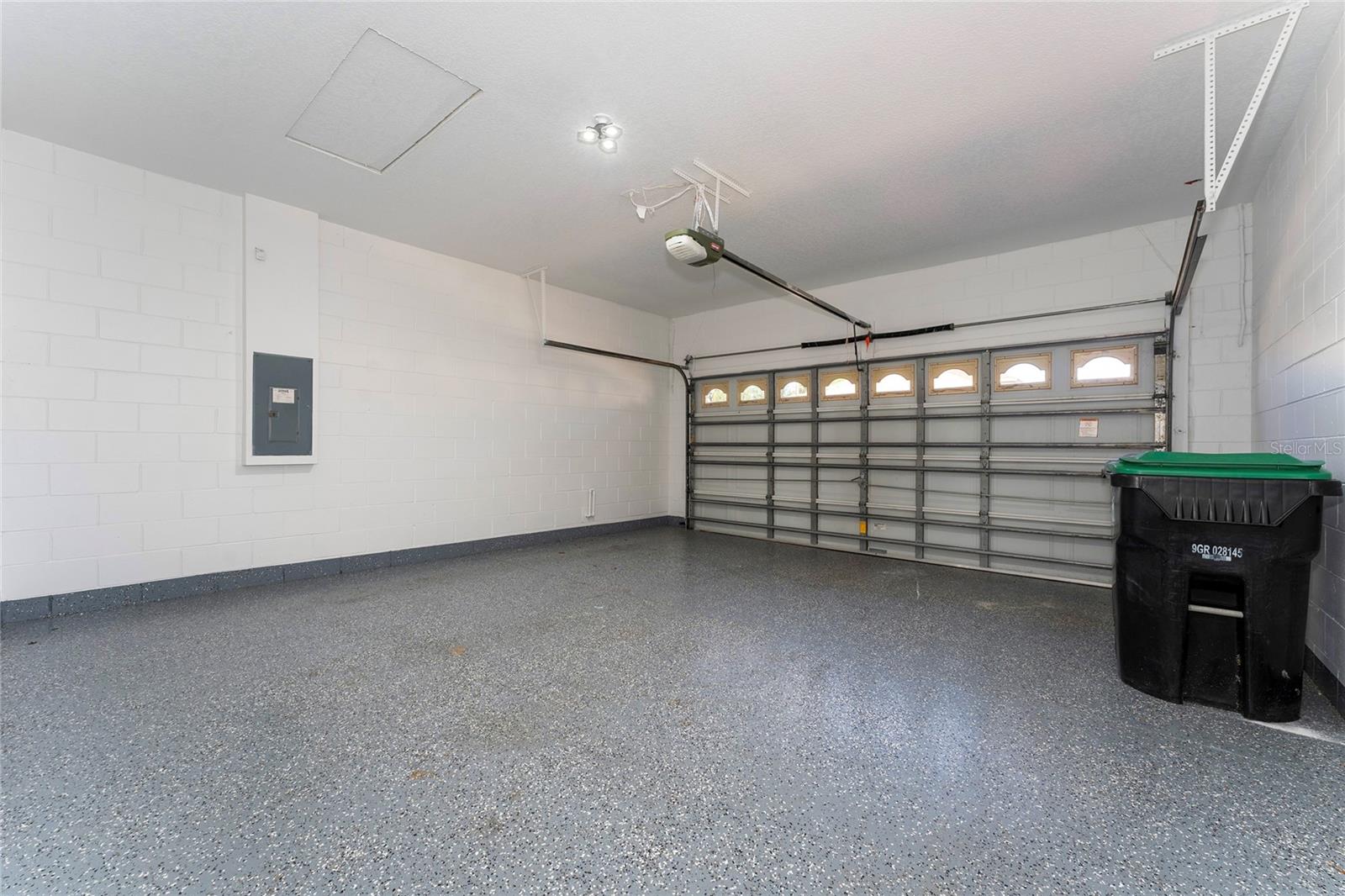 Image 27 of 28 For 4932 Olde Kerry Drive